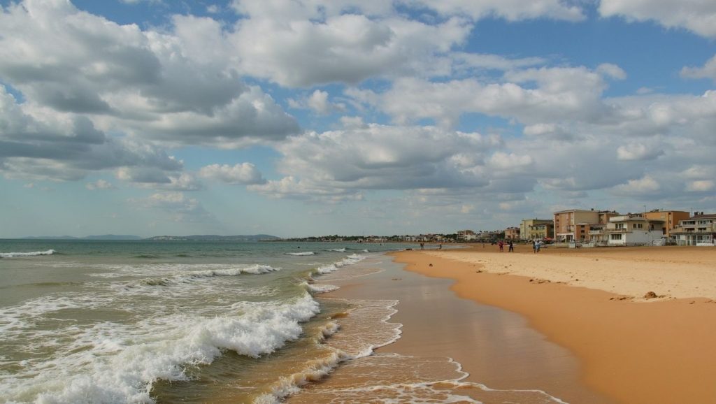 Vista del litoral en Playa de Vittoria 3, Vittoria