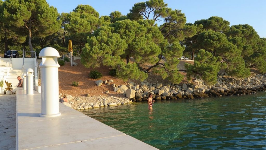Dog beach (Orlec, Cres) — foto 5