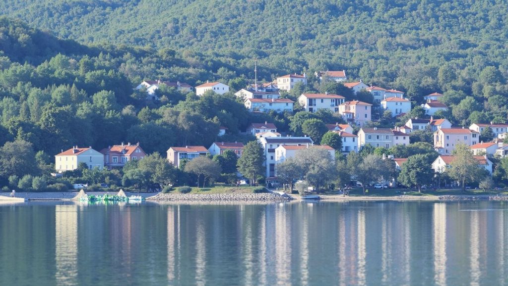 Drenova beach (Baška, Krk) — foto 3