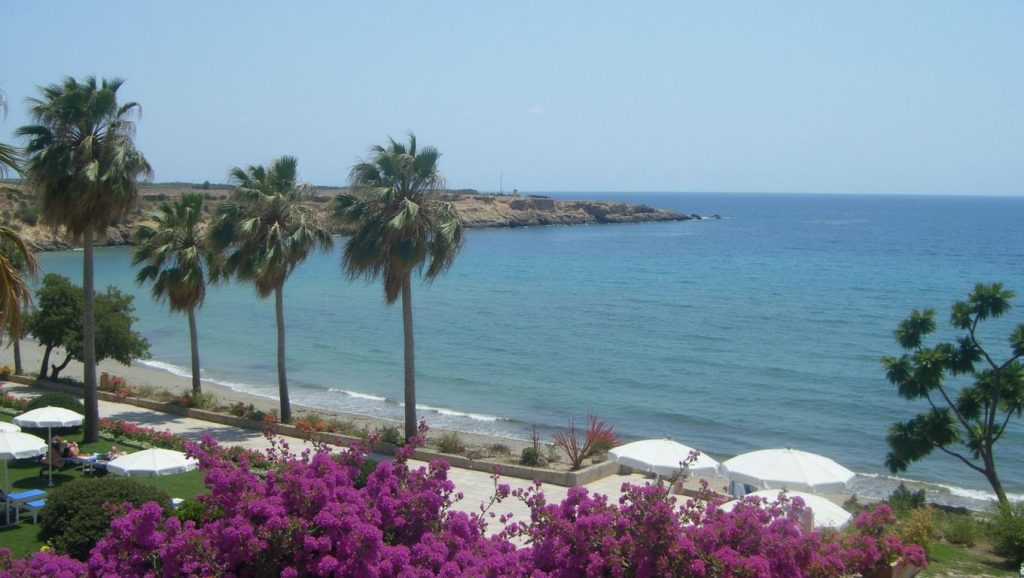 Camino de acceso a Faros Beach, ?, Chipre