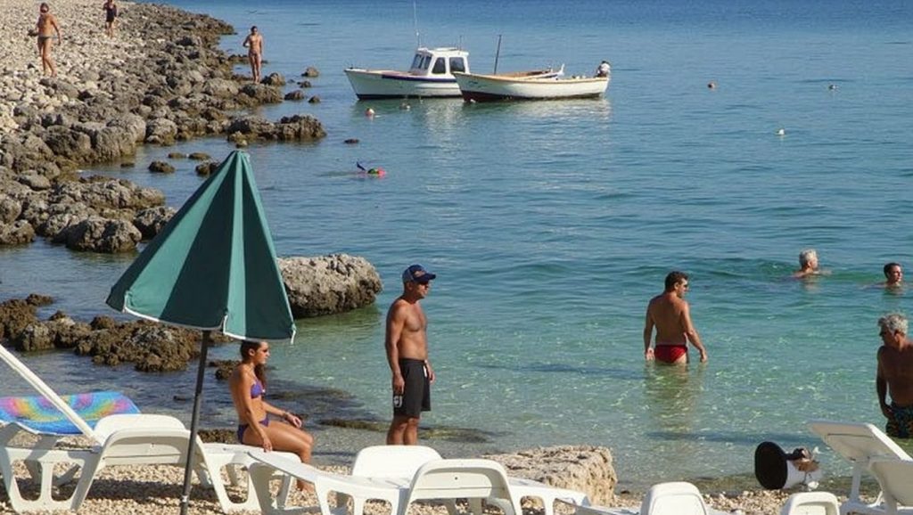 Arena fina en FKK Kordovon, Grad Hvar, Hvar