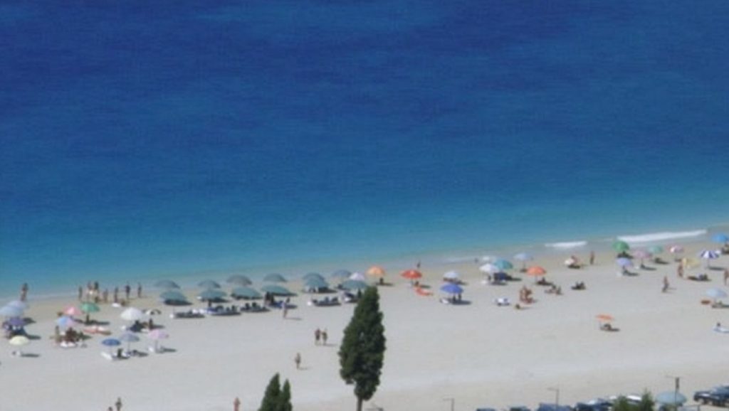 Vista amplia de Gjiri i Këndesave en Himara, Albania