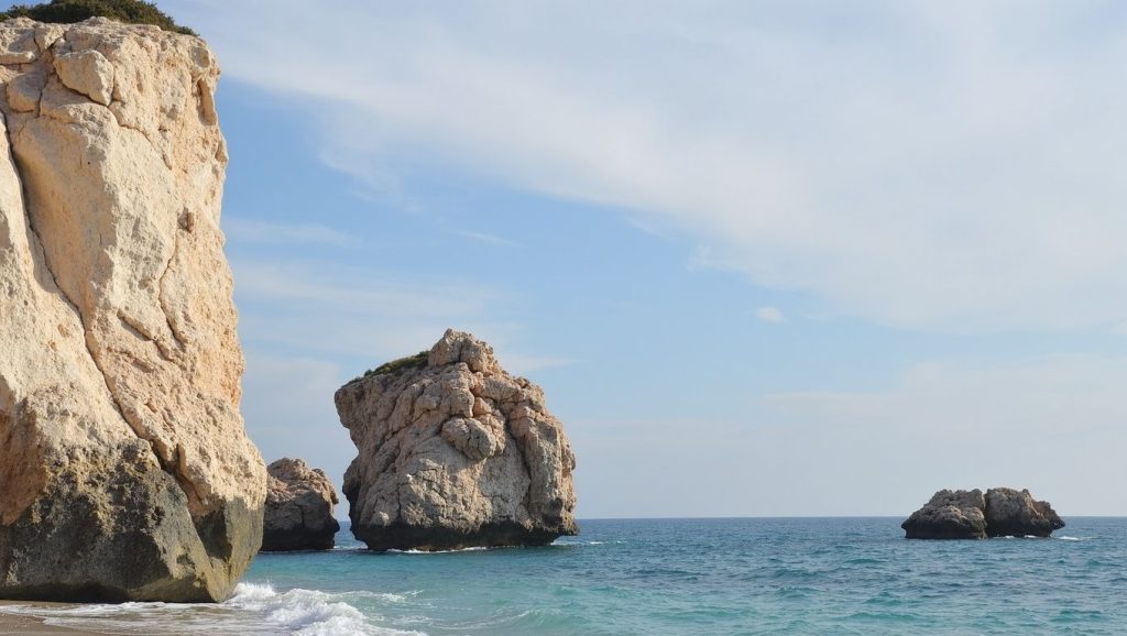 Oleaje en la orilla de Glyki Nero Norte, costa de ?