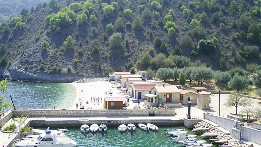 Grabrovica beach (Ustrine, Cres) — foto 6