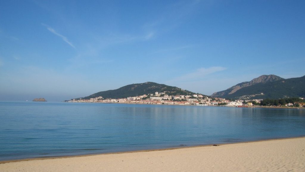 Grande Plage de Cala Rossa (Porto-Vecchio, Córcega)