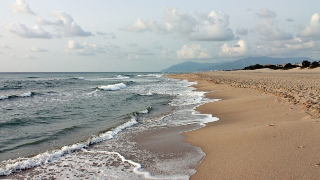 İnciraltı Plajı (Antalya, Turquía) — foto 6