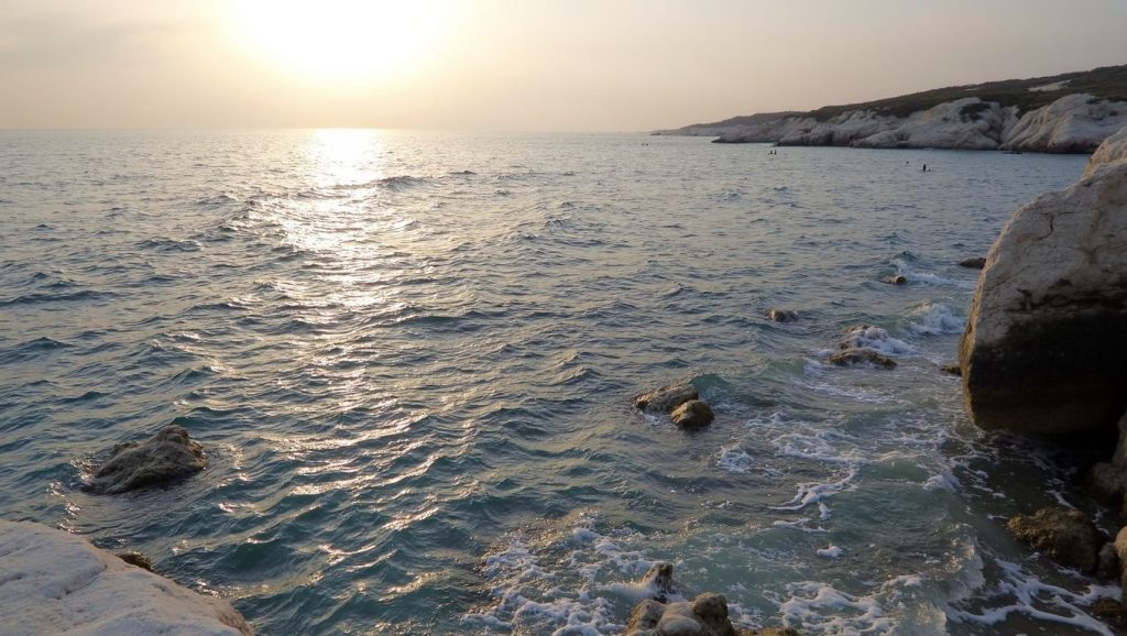 Olas rompiendo en Kalymnos Beach, ?