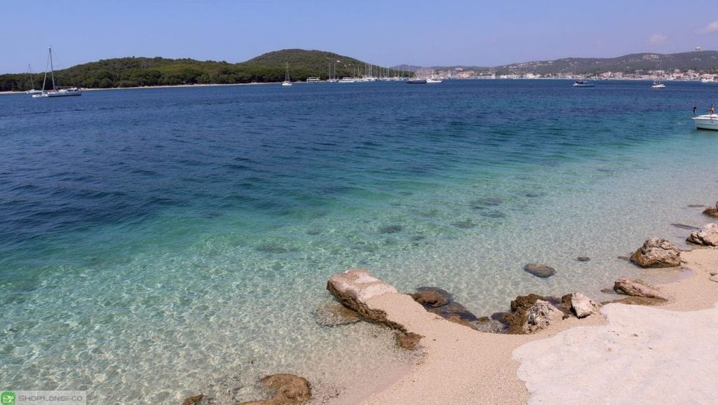 Playa Kopara en Croacia, Croacia