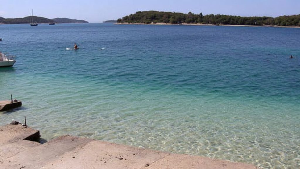 Arena fina en Kopara, Croacia, Croacia