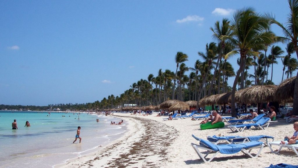 Panorámica de La Playita con cielo despejado, Samaná
