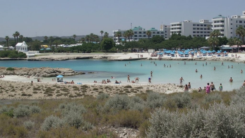Vista de Louma Beach desde la orilla, ?