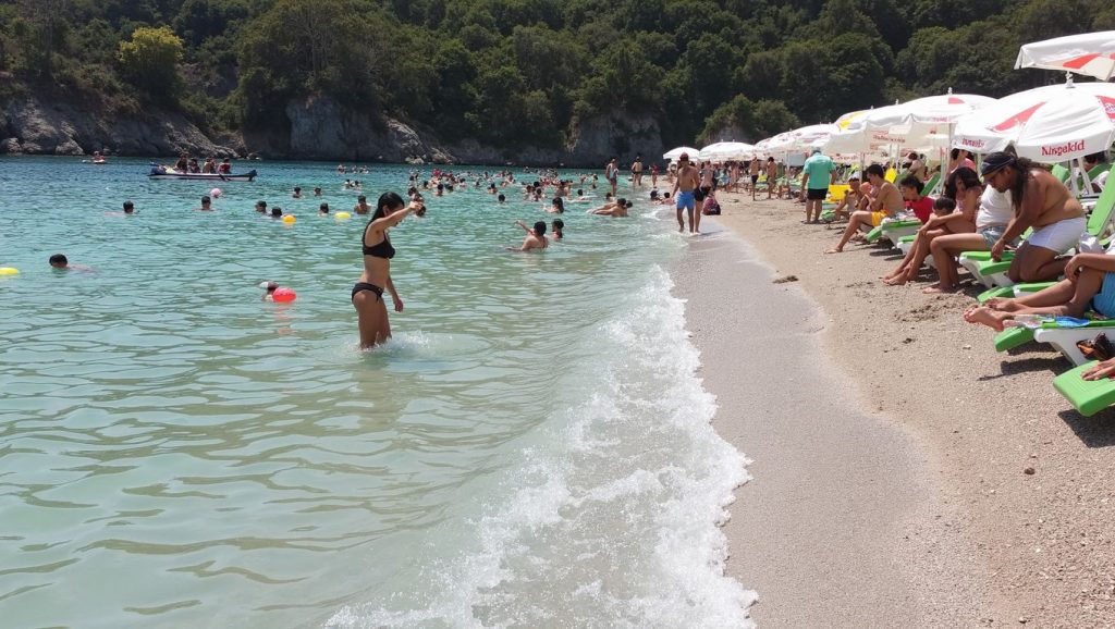 Manastır Halk Plajı (Marmaris, Turquía) — foto 4