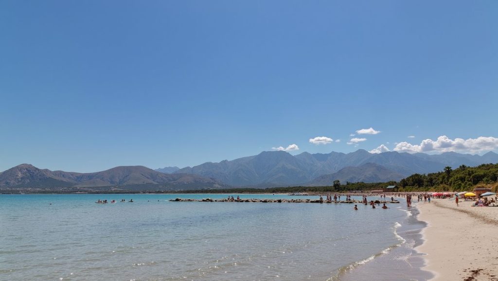 Agua y arena en Marine de Manichinu, Lecci