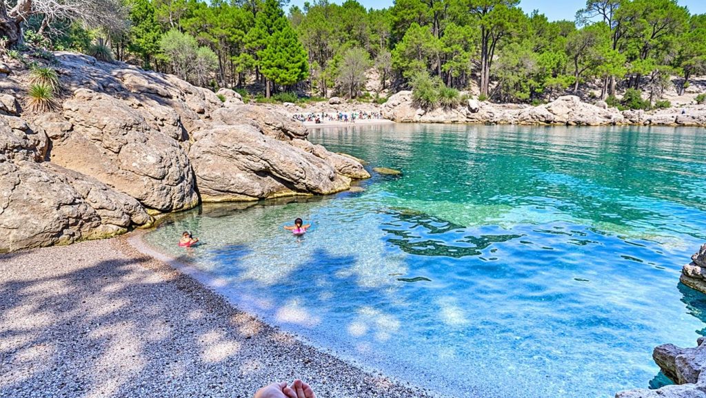 Vista del litoral en Maslinica, Općina Jelsa