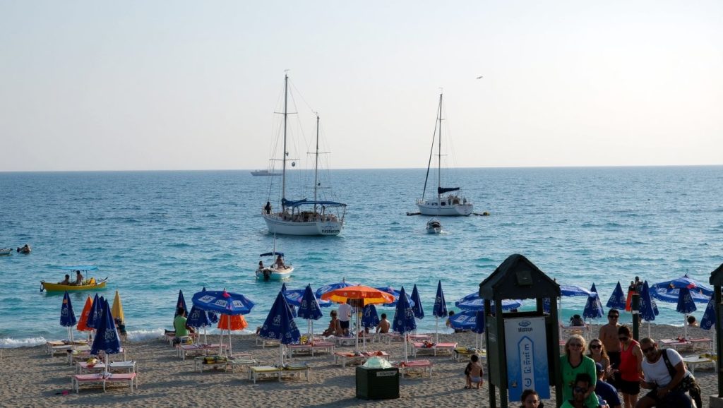 Mikres Almyres Beach (Bodrum, Turquía) — foto 2