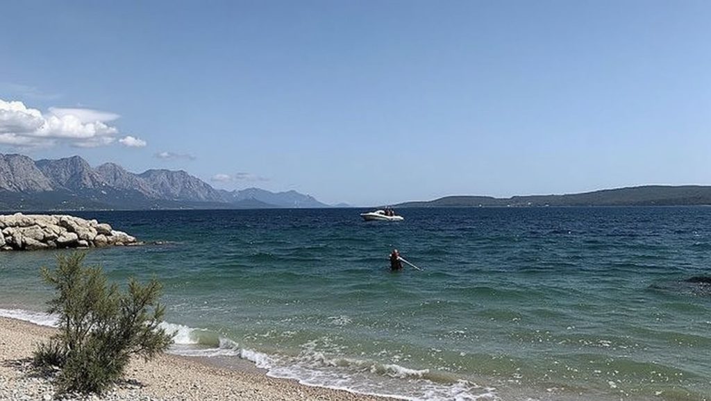 Playa Nudistička plaža Sv.Petar desde la arena, Croacia, Croacia