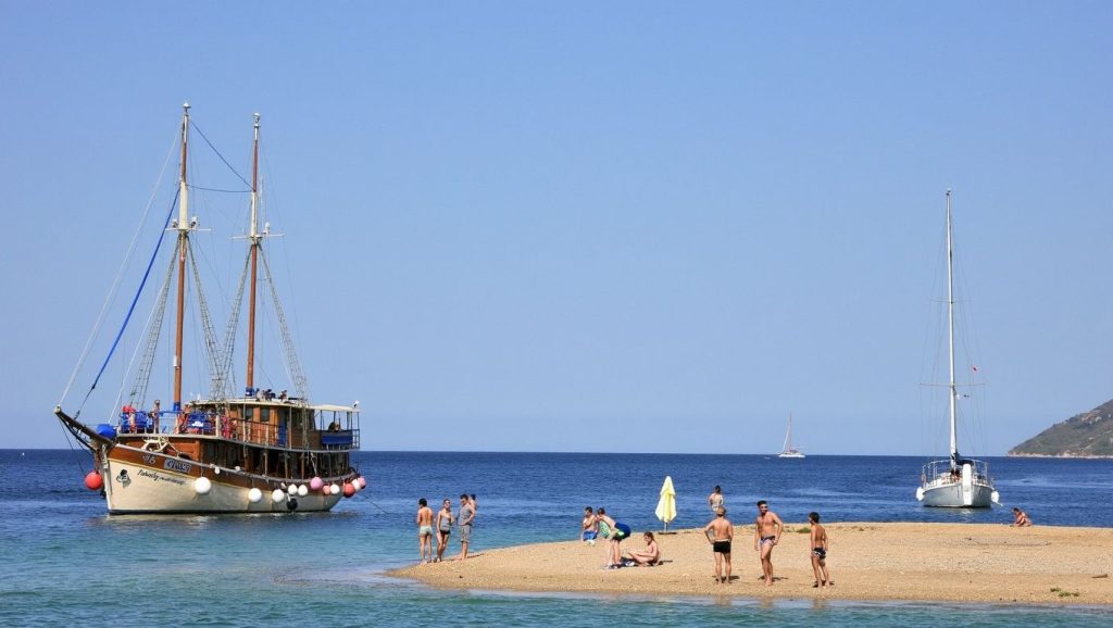 Oprna (Orlec, Cres) — foto 3