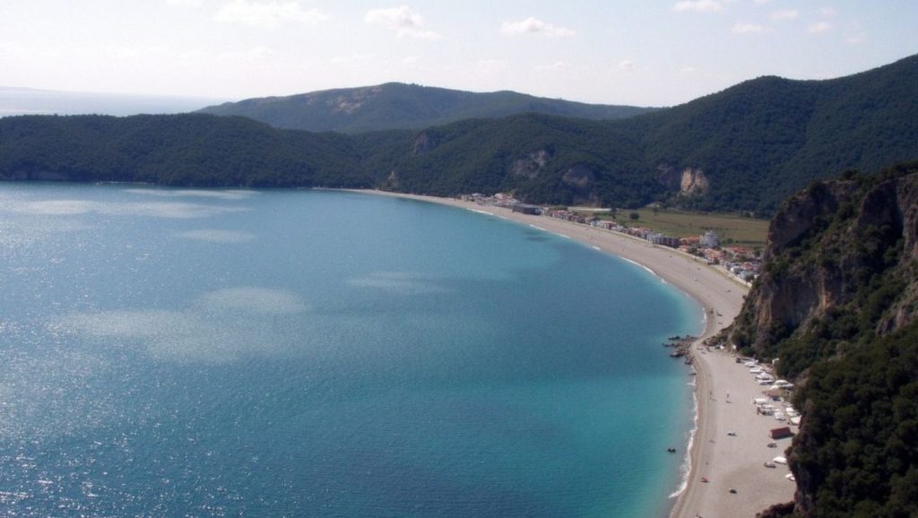 Vista del entorno de Pizana, Budva, Montenegro
