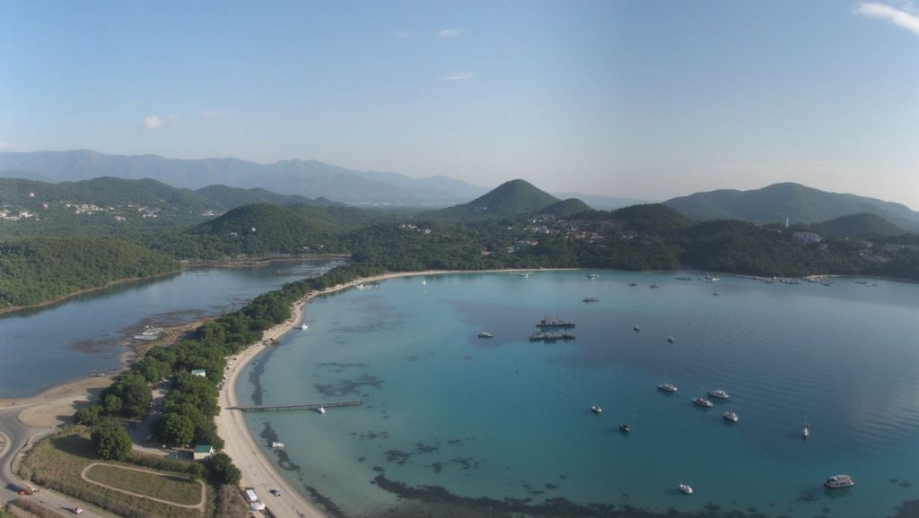 Horizonte desde Plage d'Alistro, Cap Corse, Córcega