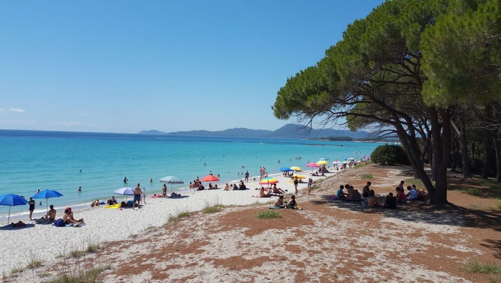 Panorámica completa de Plage de Bagheera, playa de Cap Corse