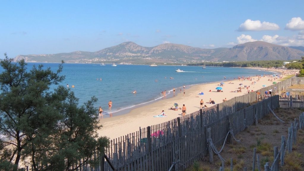 Plage de Capu Laurosu (Propriano, Córcega)
