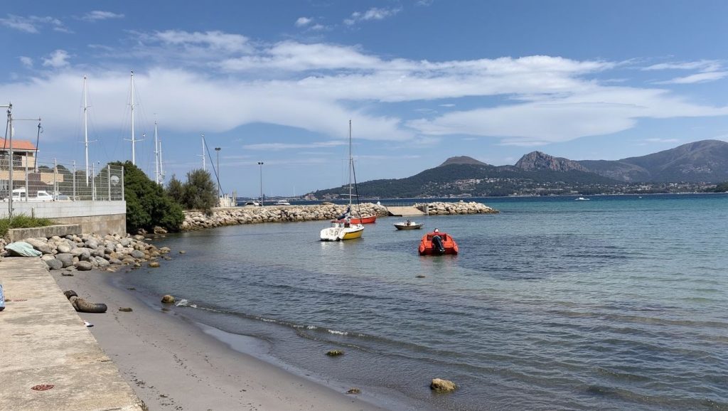 Costa de Cap Corse desde Plage de îles, Córcega