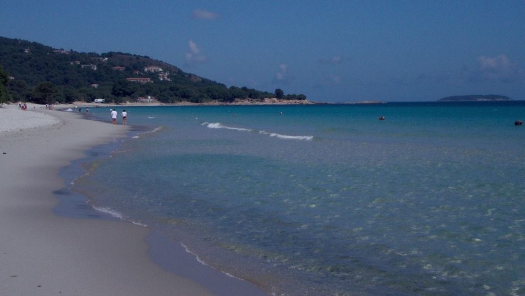 Horizonte desde Plage de la Marana, Cap Corse, Córcega