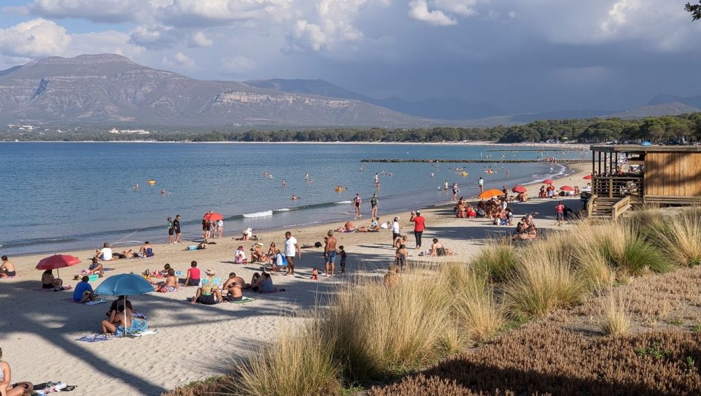 Vista general de Plage de la Tonnara, Rondinara