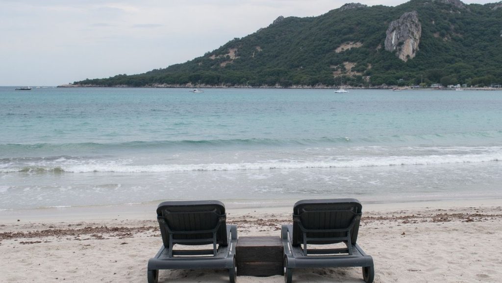 Plage de l'Arinella (Calvi, Córcega)