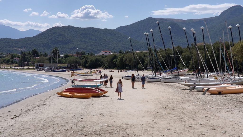 Línea de costa en Plage de Marine de Solaro, Ajaccio