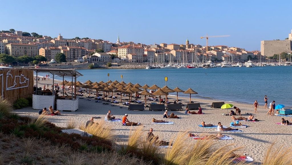 Entorno de Plage de Nonza, Bastia, Córcega