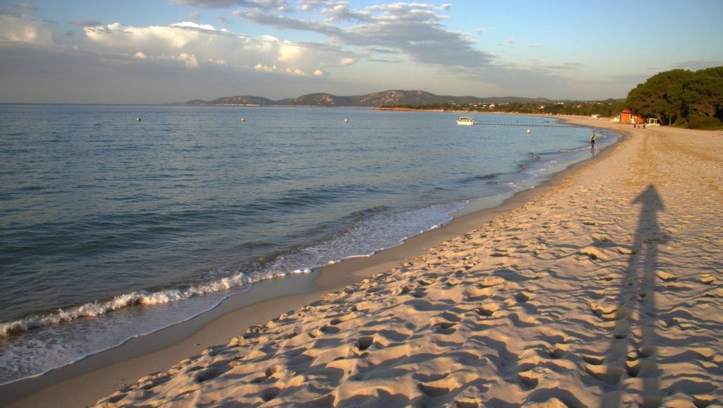 Panorámica completa de Plage de Pinia, playa de Cap Corse