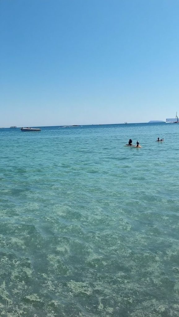 Vista de Plage de Tallone desde la orilla, Cap Corse