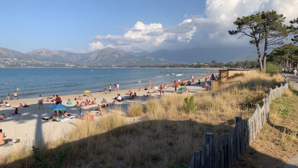 Plage de Tamaricciu (Rondinara, Córcega)
