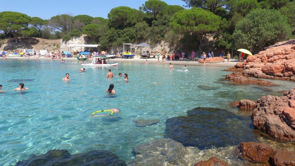 Paseo hacia Plage du Petit Sperone, Bonifacio
