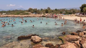 Platys Gialos beach