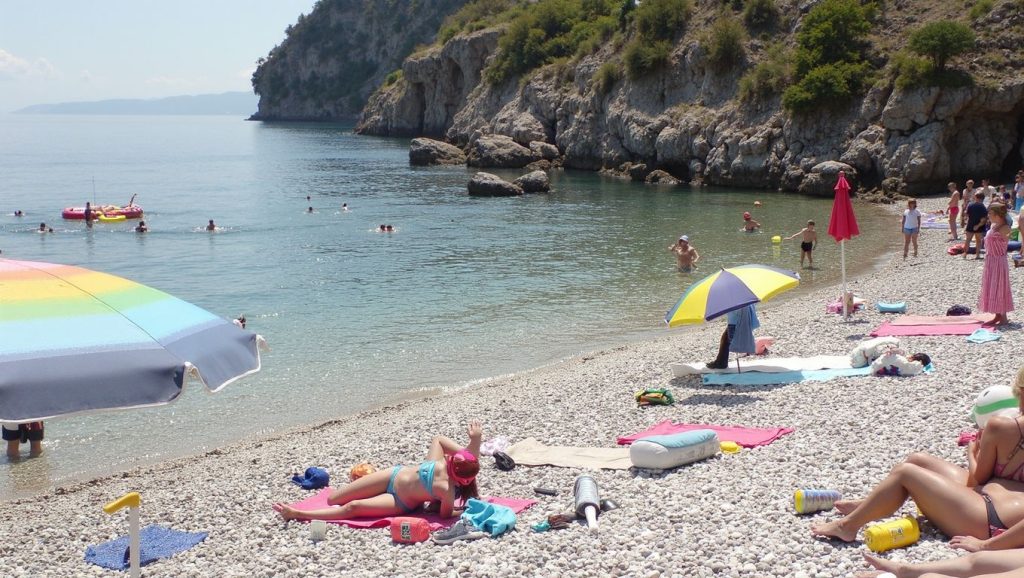 Plaža Plava Grota (Valun, Cres) — foto 5