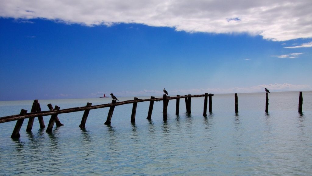 Línea de costa en Playa Bacuranao, Playas del Este