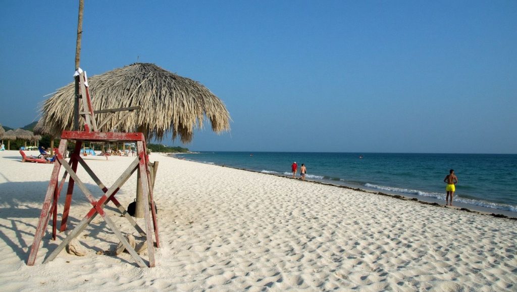 Línea de costa en Playa Cayo Saetía, Holguín