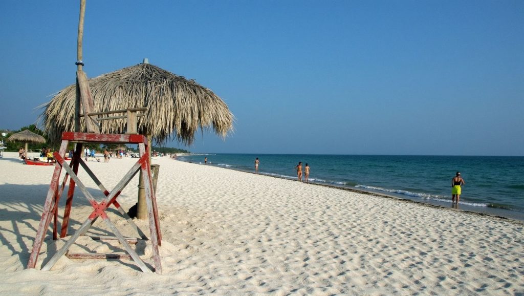 Horizonte desde Playa de Jaimanitas, La Habana, Cuba