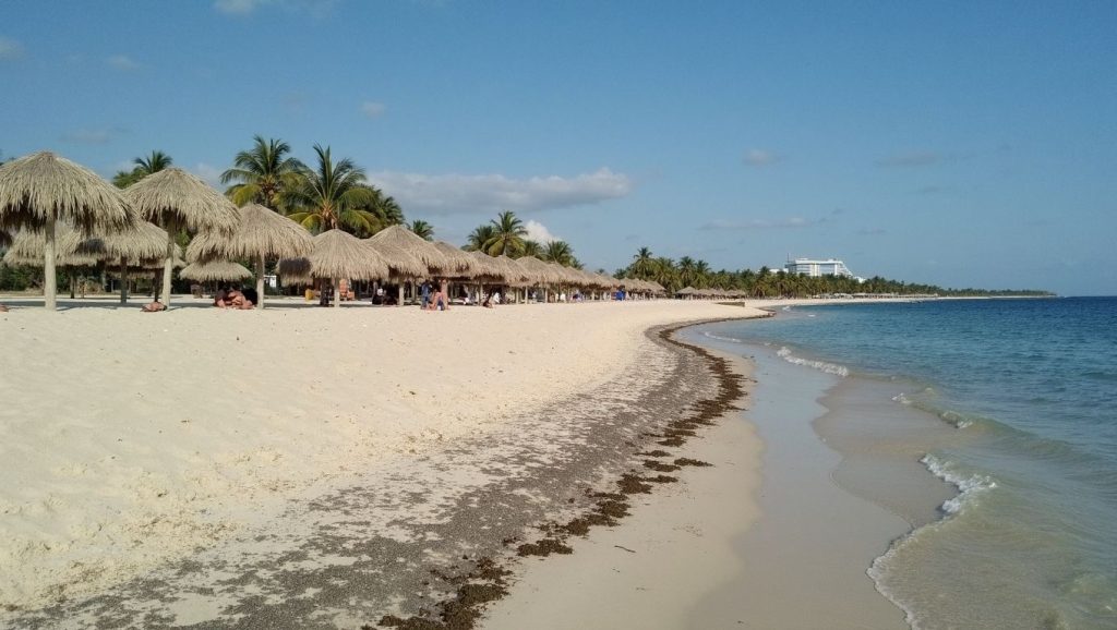 Horizonte desde Playa De Nibujon, Holguín, Cuba