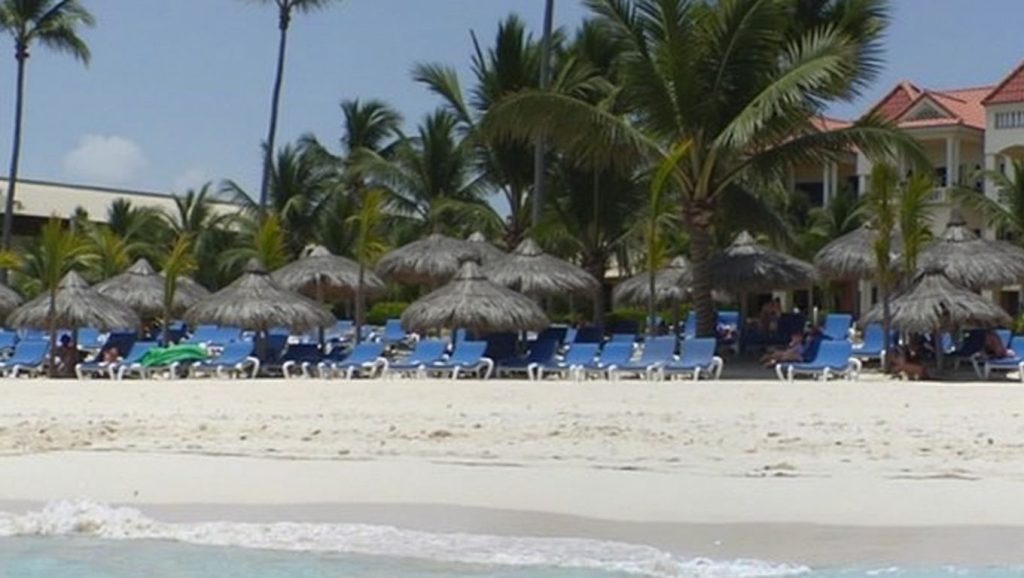 Playa El Anclón (Samaná, Rep. Dominicana) — foto 6