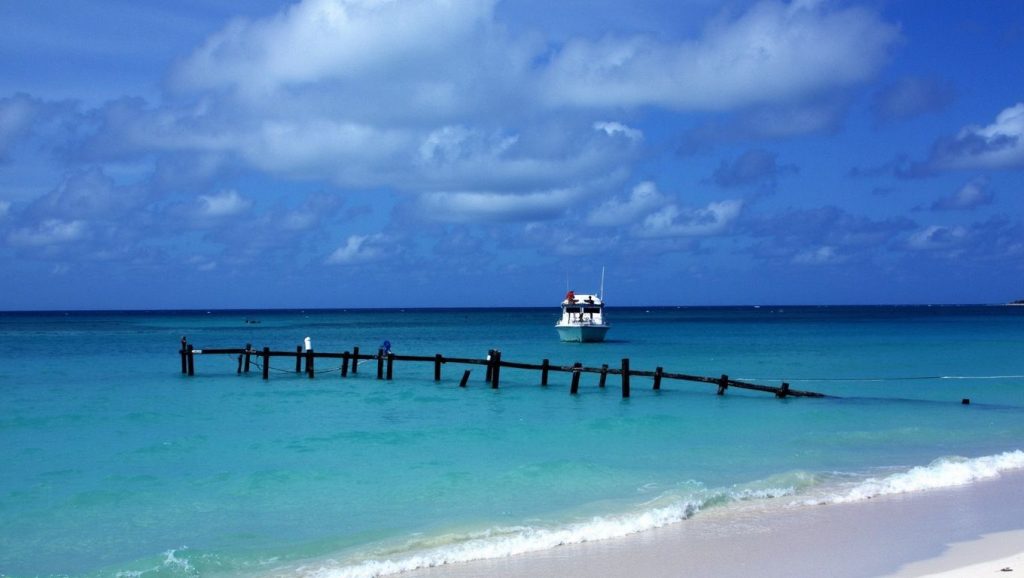Acceso a Playa El Francés desde el aparcamiento, Pinar del Río