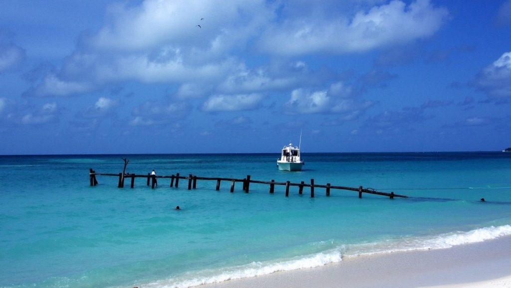 Detalle del agua en Playa El Gallego, Isla de la Juventud, Cuba