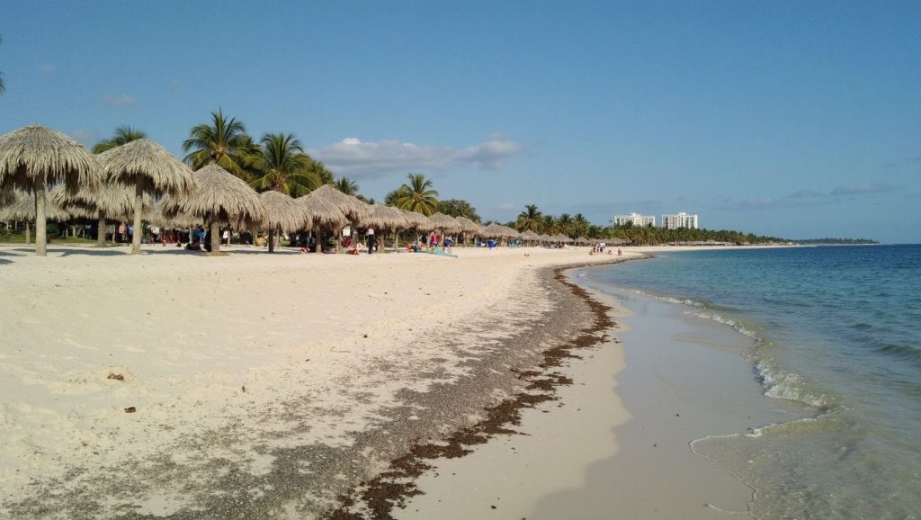 Línea de costa en Playa La Estrella, Santiago de Cuba