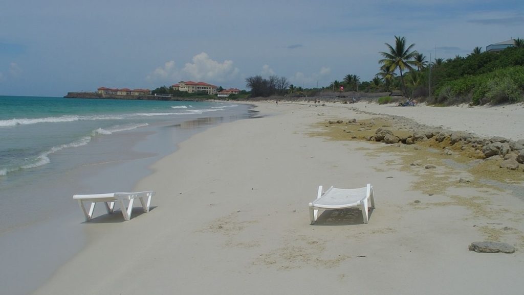 Costa de Camagüey desde Playa Las Antillas, Cuba