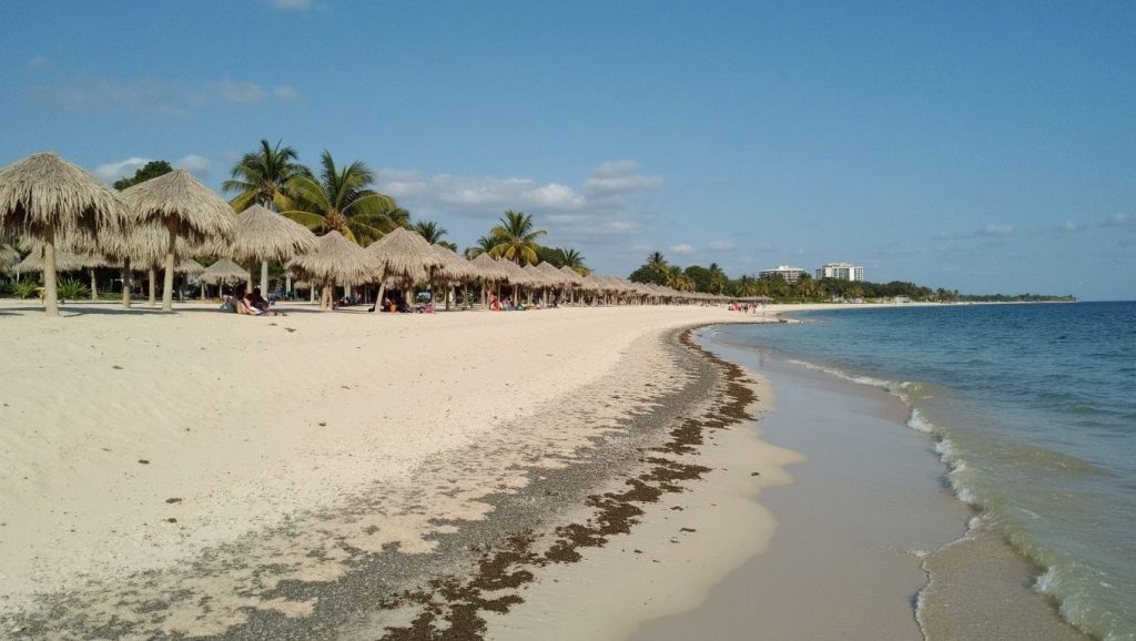 Playa Manglito en Baracoa, Cuba