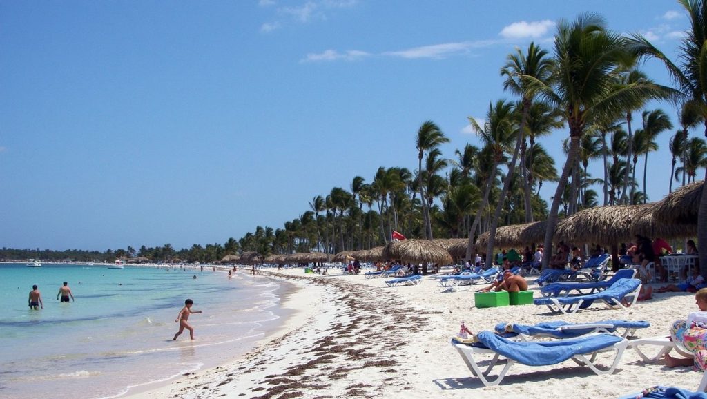 Playa Montesinos (Santo Domingo, Rep. Dominicana) — foto 2