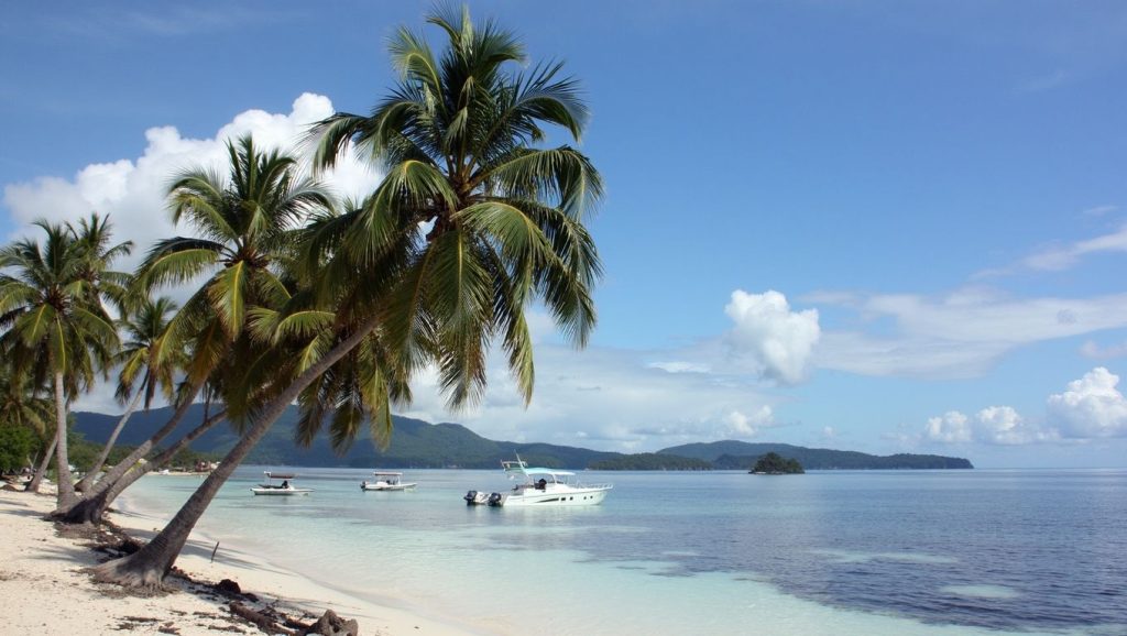 Playa Punta Popy (Samaná, Rep. Dominicana) — foto 3