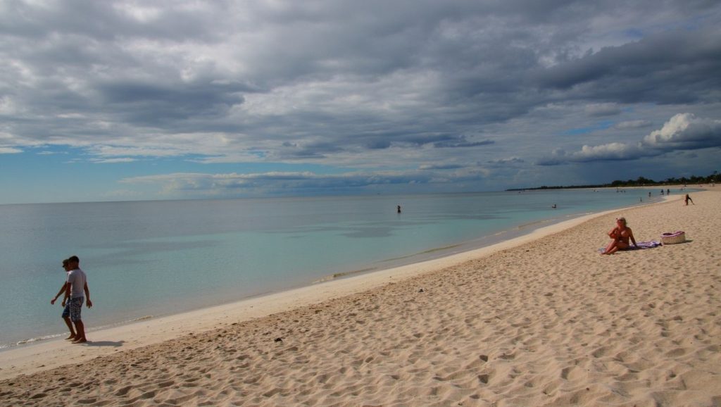 Horizonte desde Playa Tinito-Cupet, Santiago de Cuba, Cuba